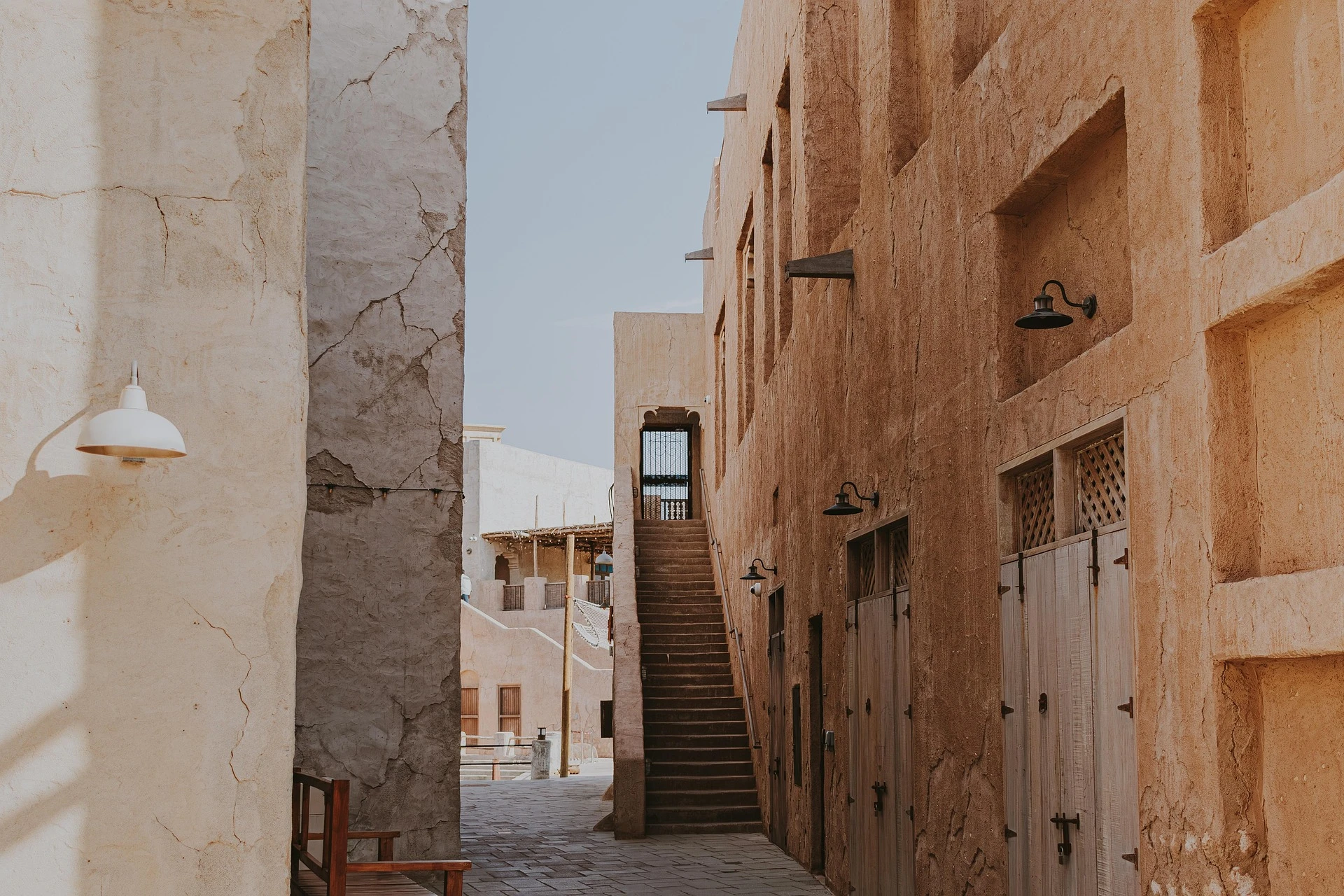 Dubai, el r&iacute;o y los souks