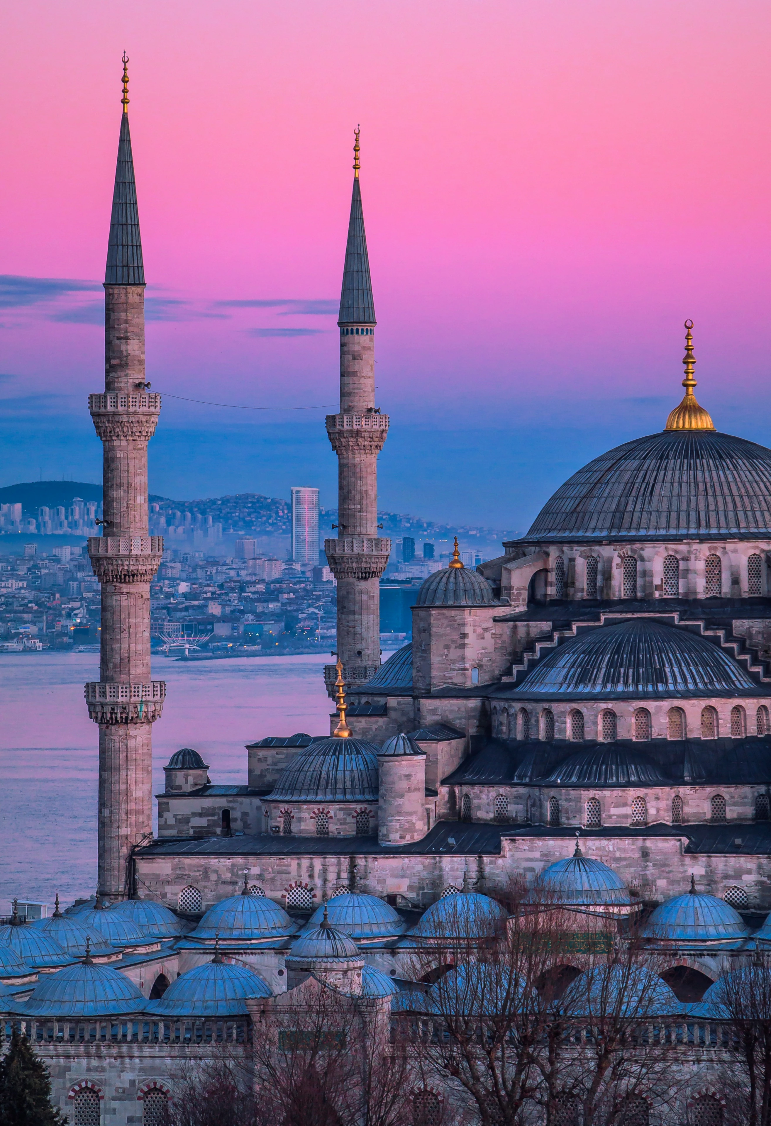 Istanbul’s palaces, mosques and Bosphorus
