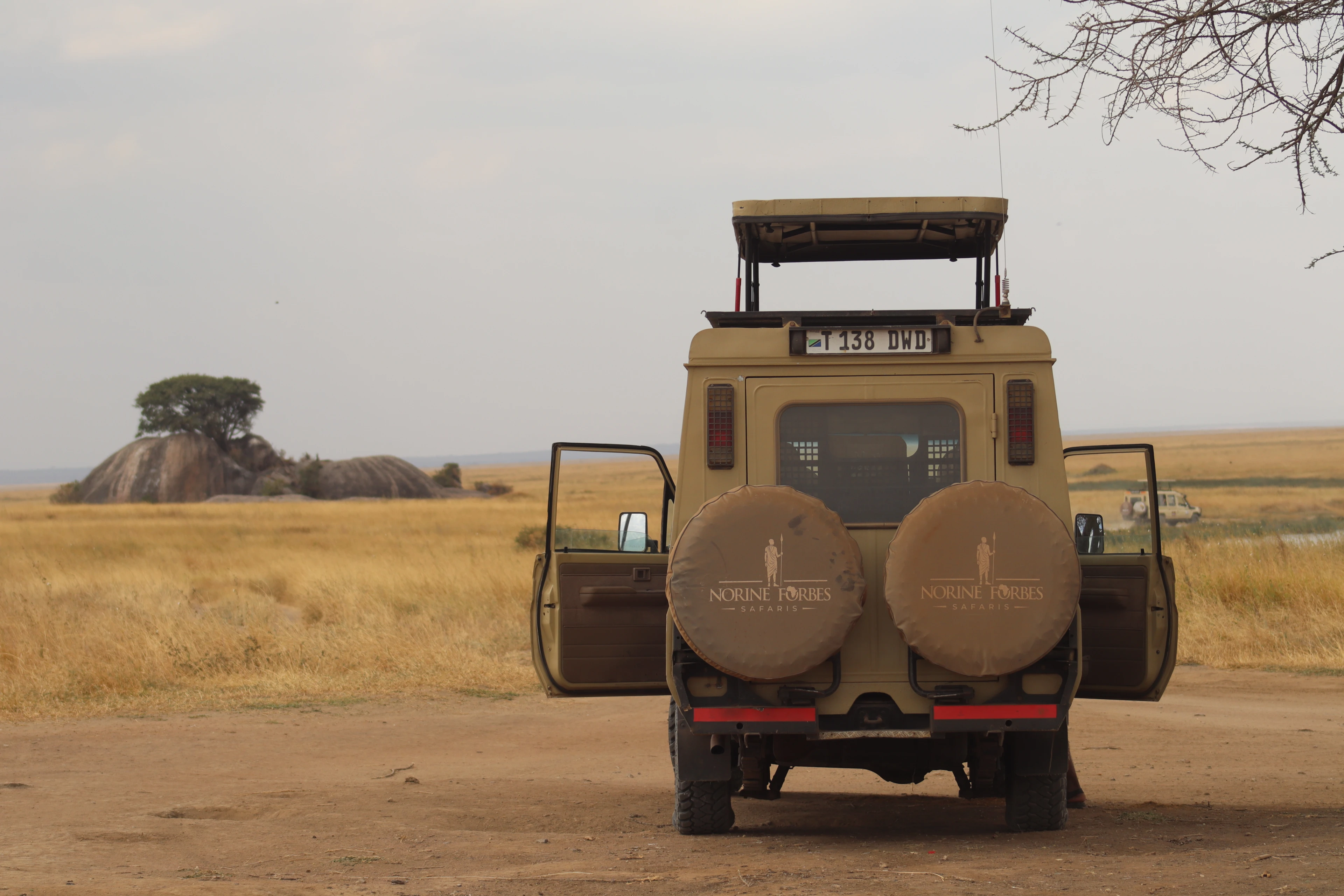 Norine Forbes Safari dans le d&eacute;sert de l'Afrique de l'Est
